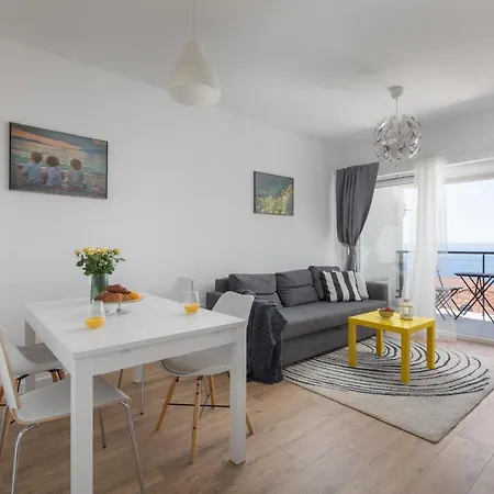 アパート Left & Right With Jacuzzi, 4 Stars