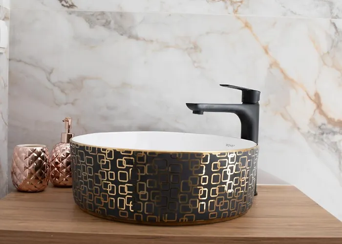 Left & Right With Jacuzzi, 4 Stars شقة *