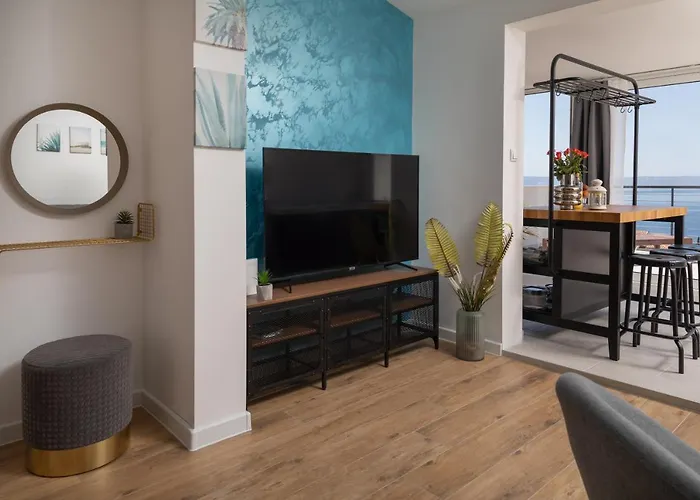 Apartman Left & Right With Jacuzzi, 4 Stars