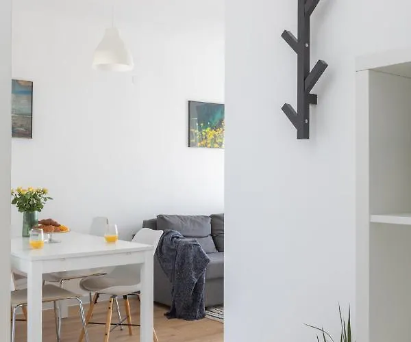 شقة Left & Right With Jacuzzi, 4 Stars ماكارسكا