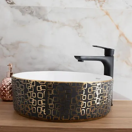 Left & Right With Jacuzzi, 4 Stars Διαμέρισμα *